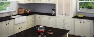 Black kitchen worktops